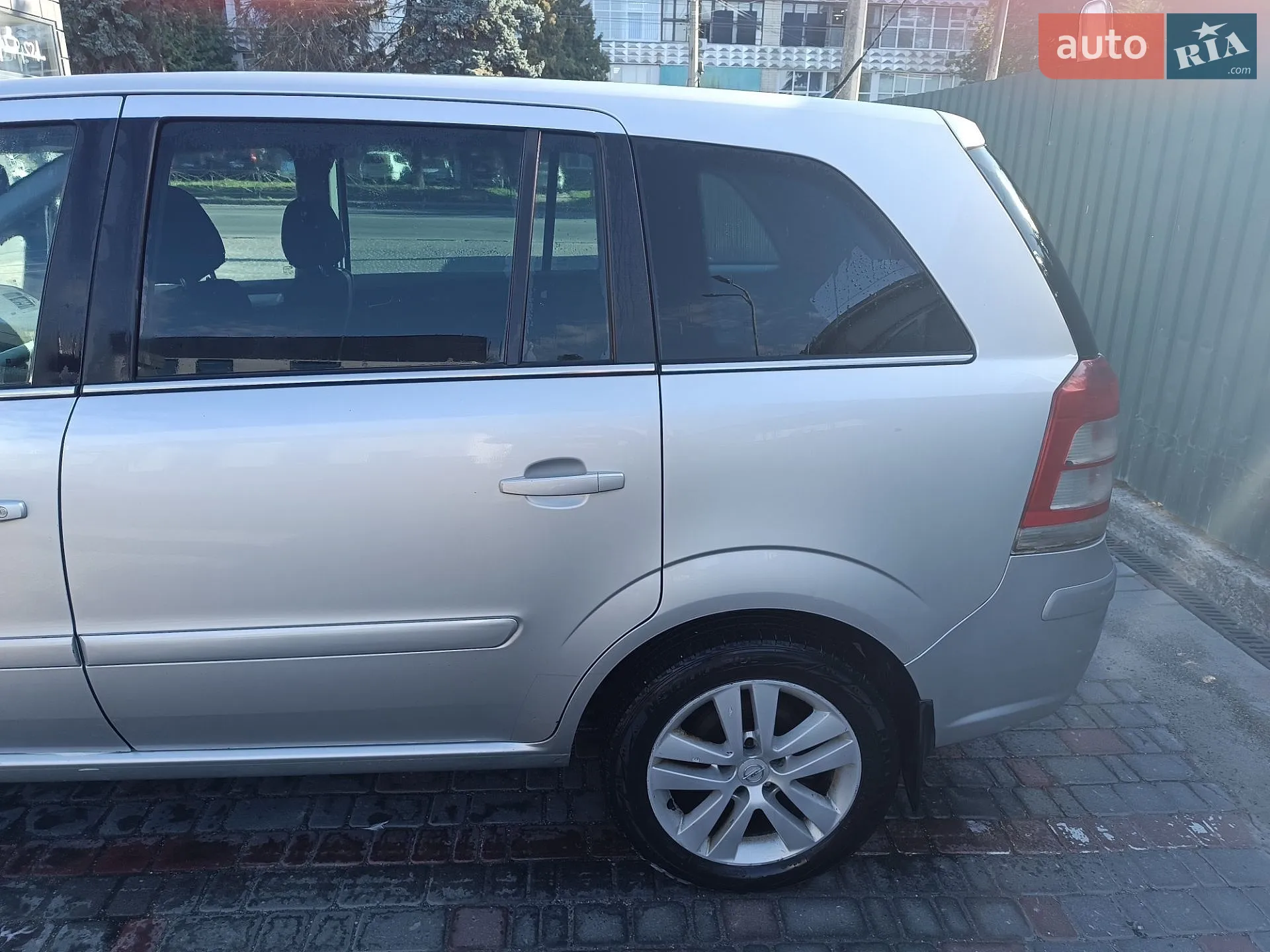 2010 Opel Zafira - мініатюра 10