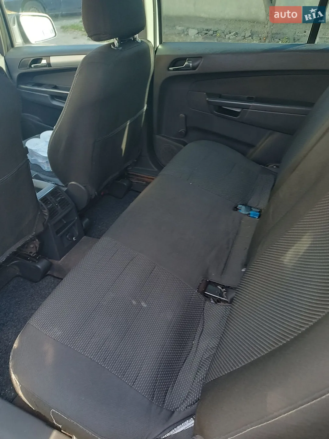 2010 Opel Zafira - мініатюра 12