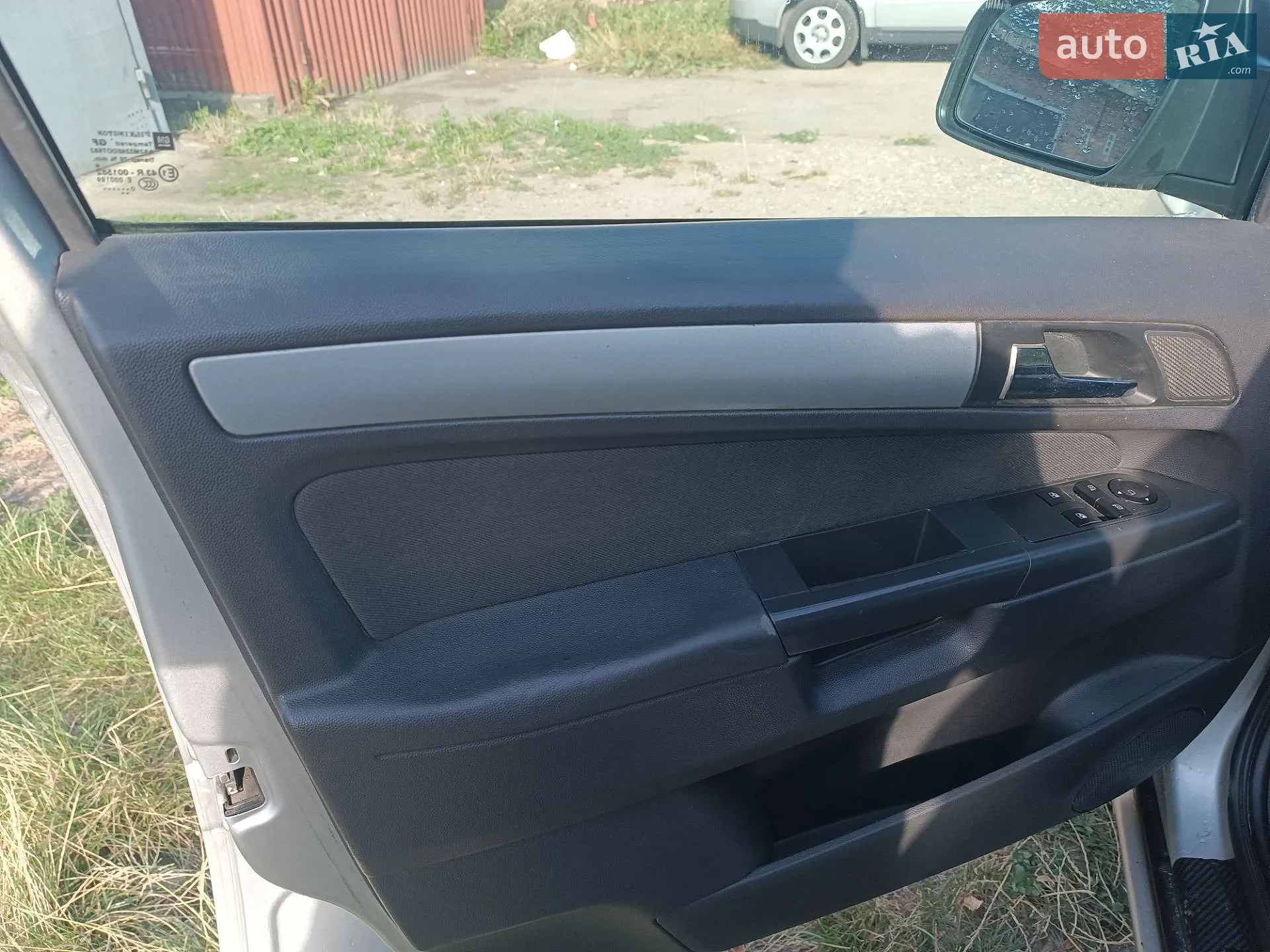 2010 Opel Zafira - мініатюра 15