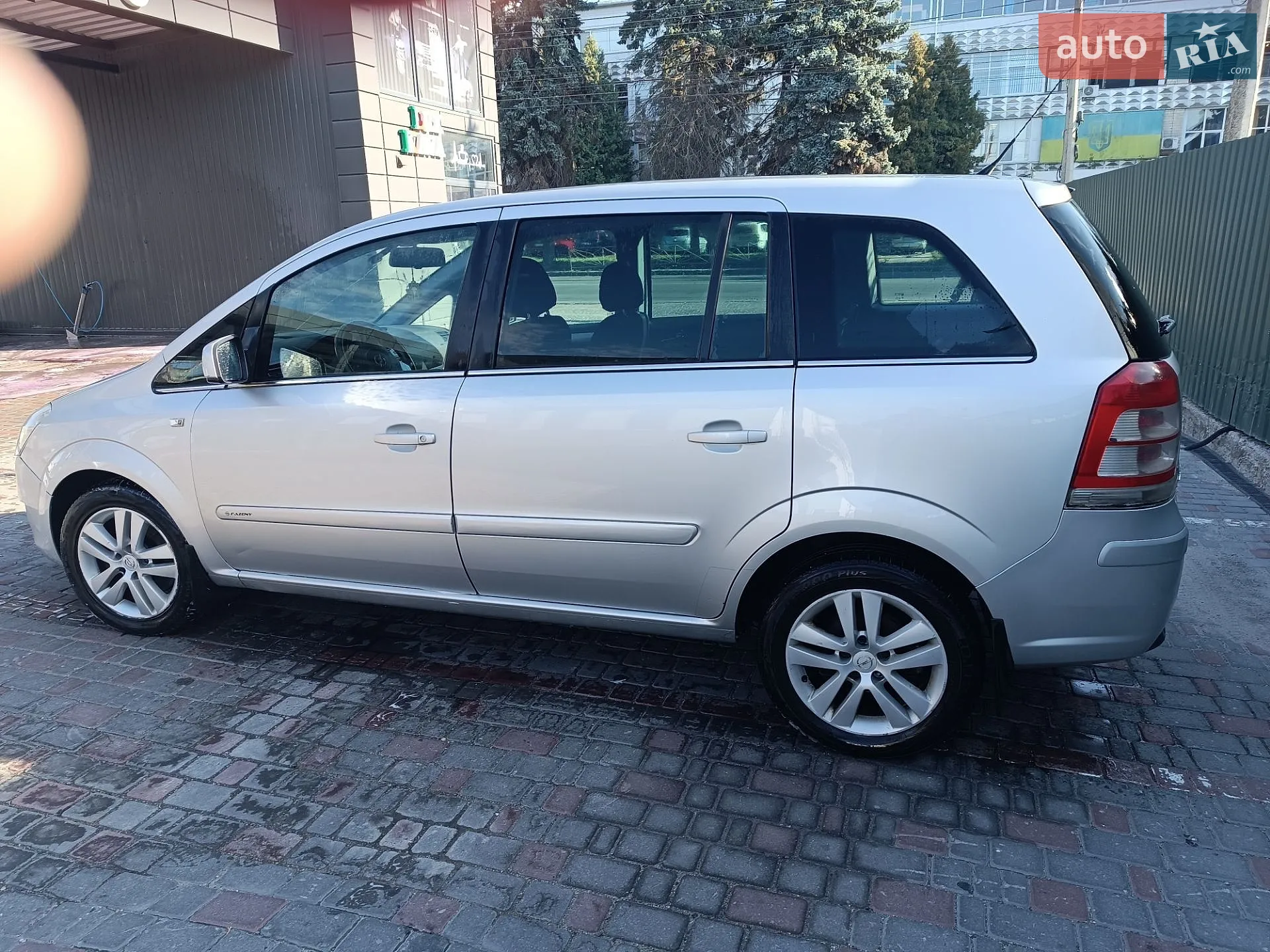 2010 Opel Zafira - мініатюра 9