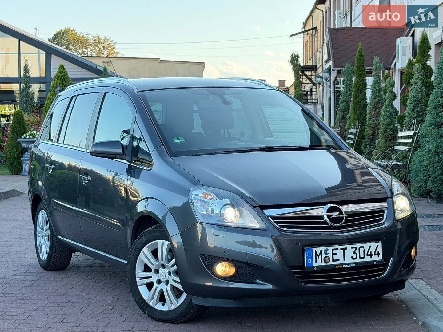 2011 Opel Zafira - мініатюра 2