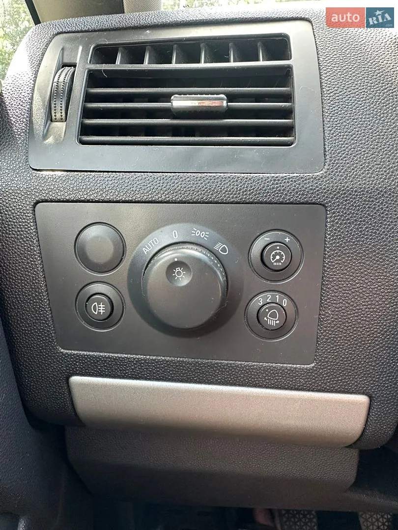 2011 Opel Zafira - мініатюра 25