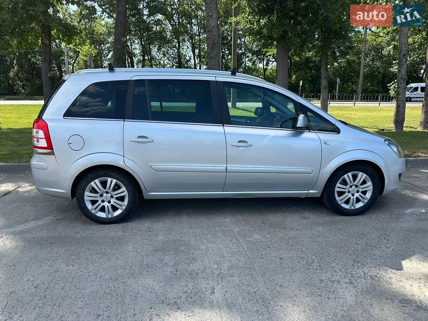 2011 Opel Zafira - мініатюра 41