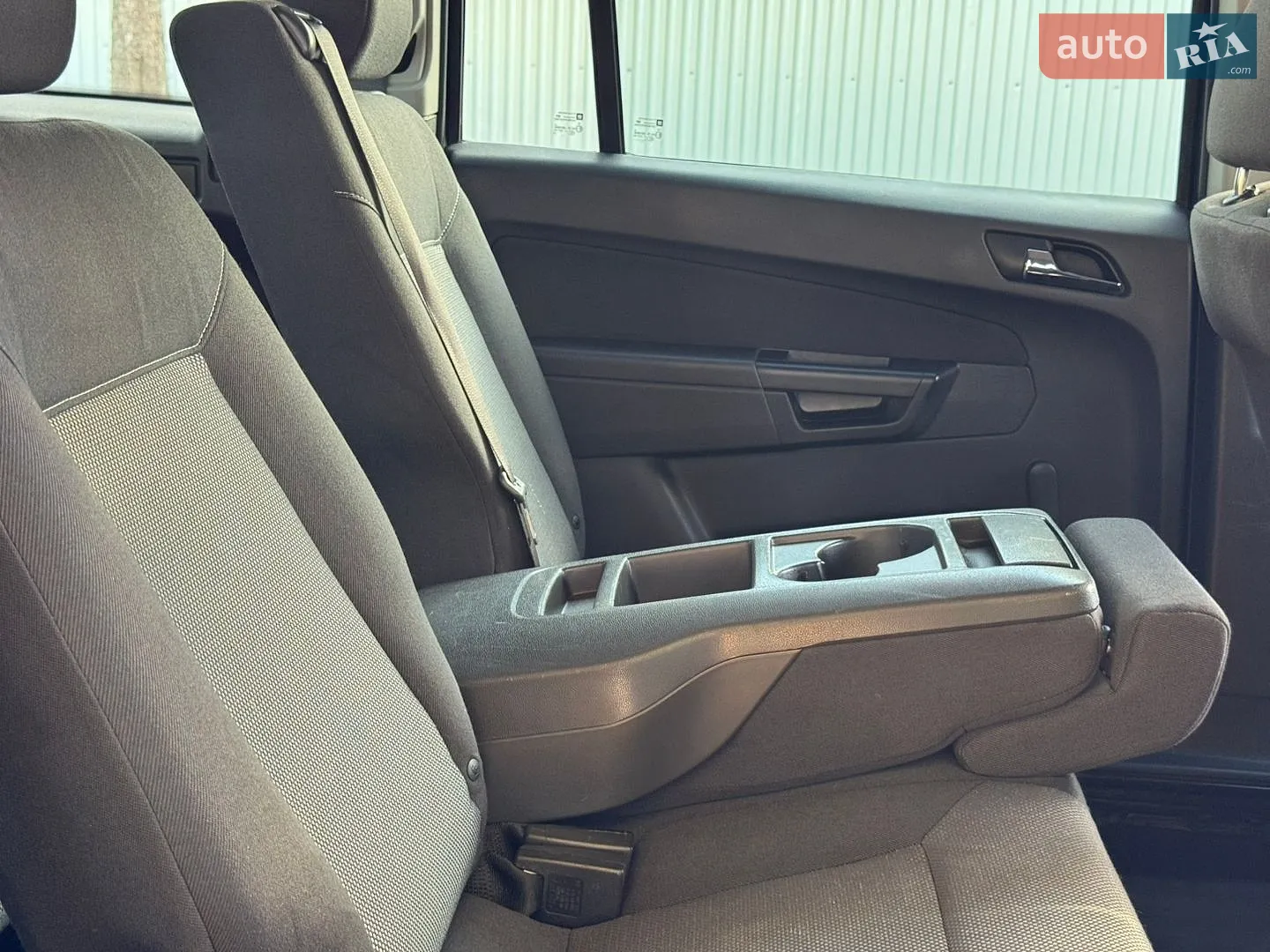 2011 Opel Zafira - мініатюра 71