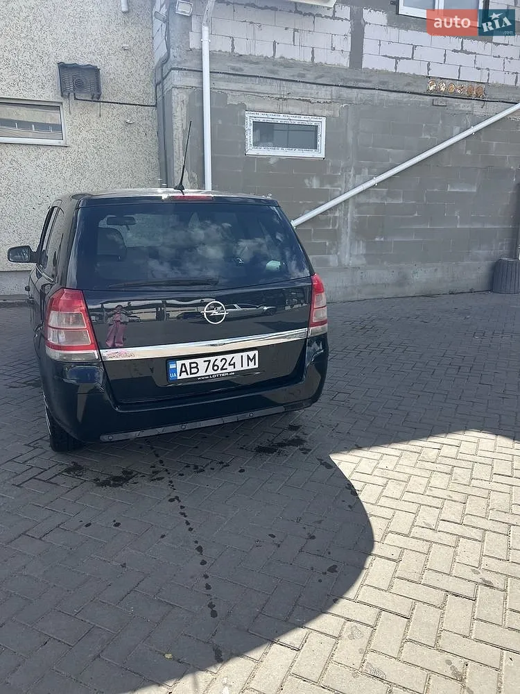 2010 Opel Zafira - мініатюра 7