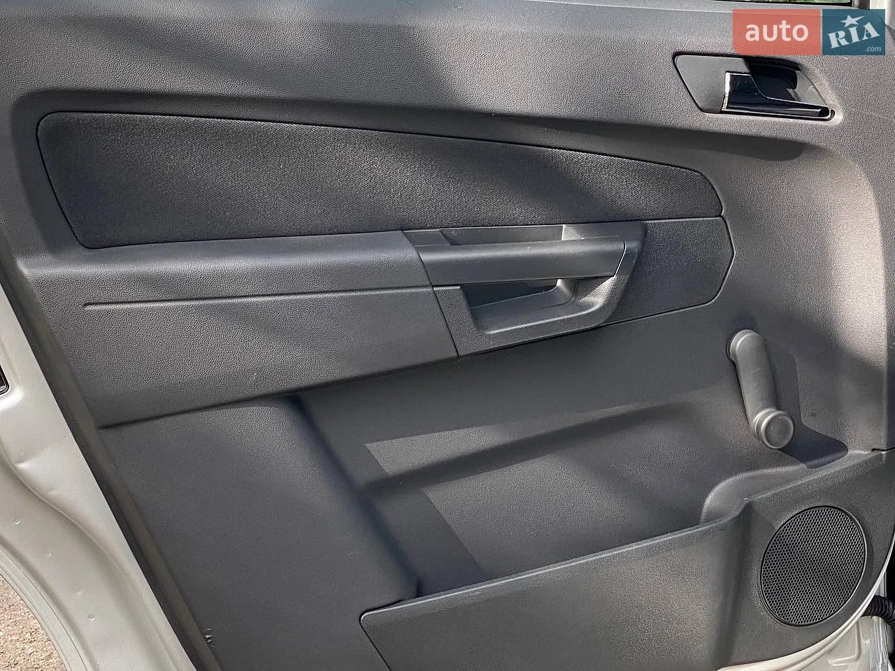 2010 Opel Zafira - мініатюра 63