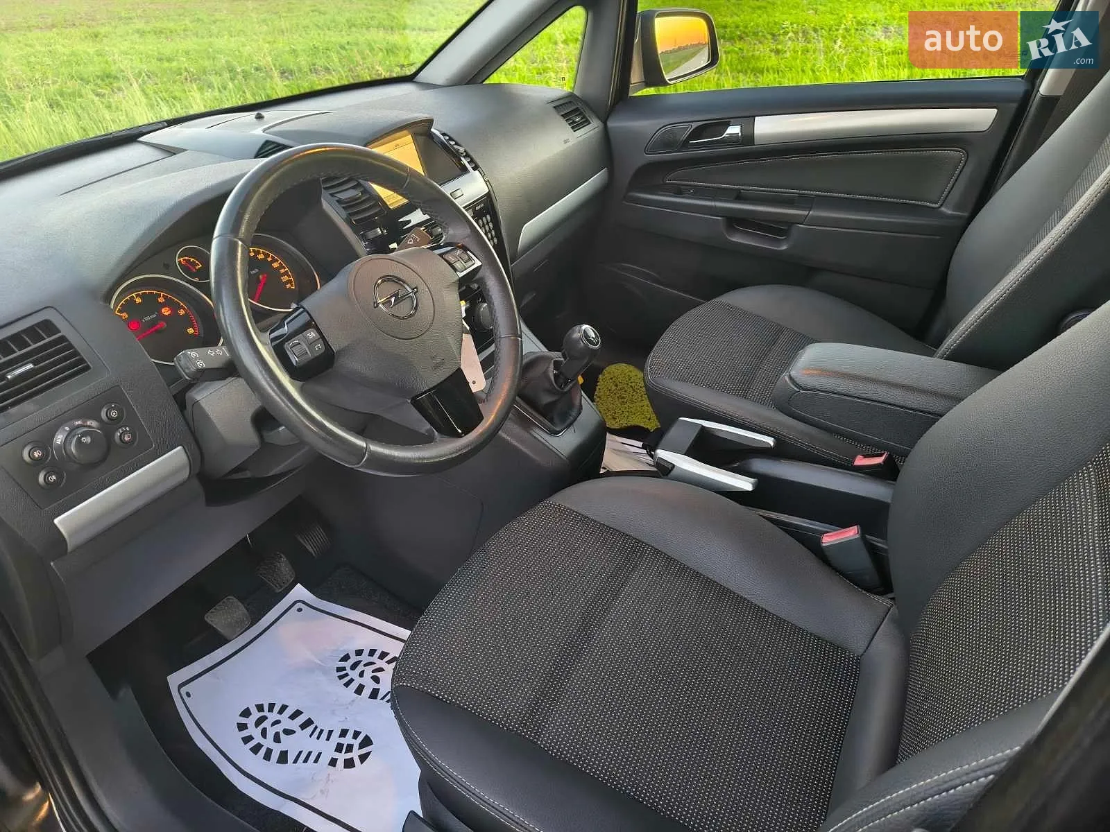 2010 Opel Zafira - мініатюра 19