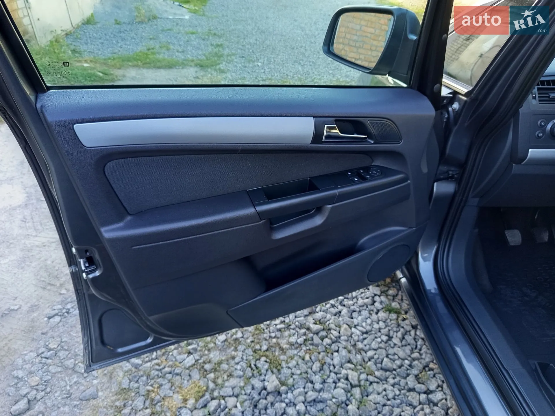 2011 Opel Zafira - мініатюра 30