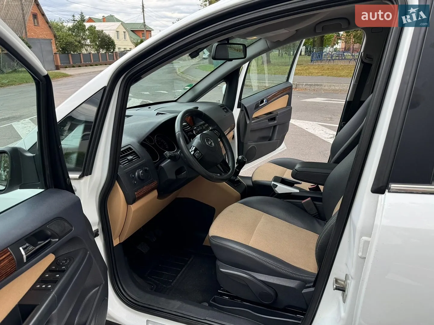 2010 Opel Zafira - мініатюра 31