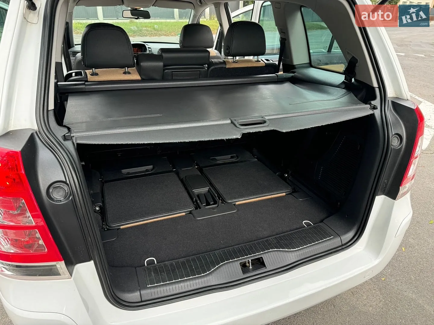 2010 Opel Zafira - мініатюра 42