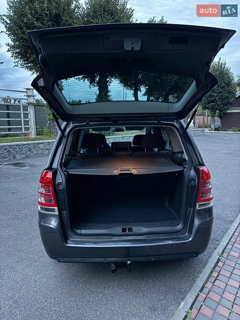2010 Opel Zafira - мініатюра 75