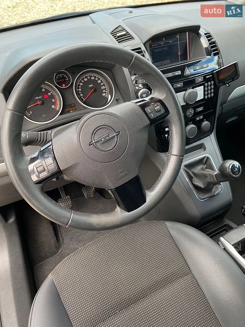 2010 Opel Zafira - мініатюра 12