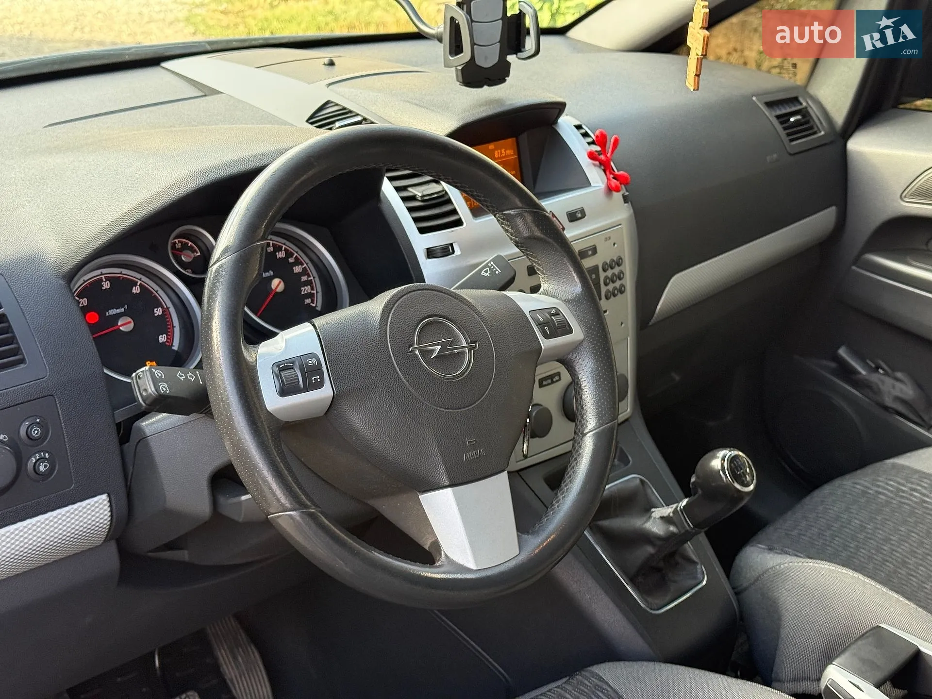 2010 Opel Zafira - мініатюра 22
