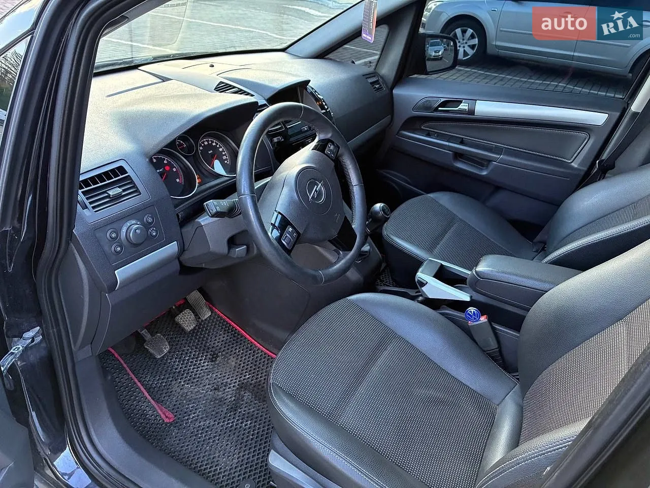2010 Opel Zafira - мініатюра 15