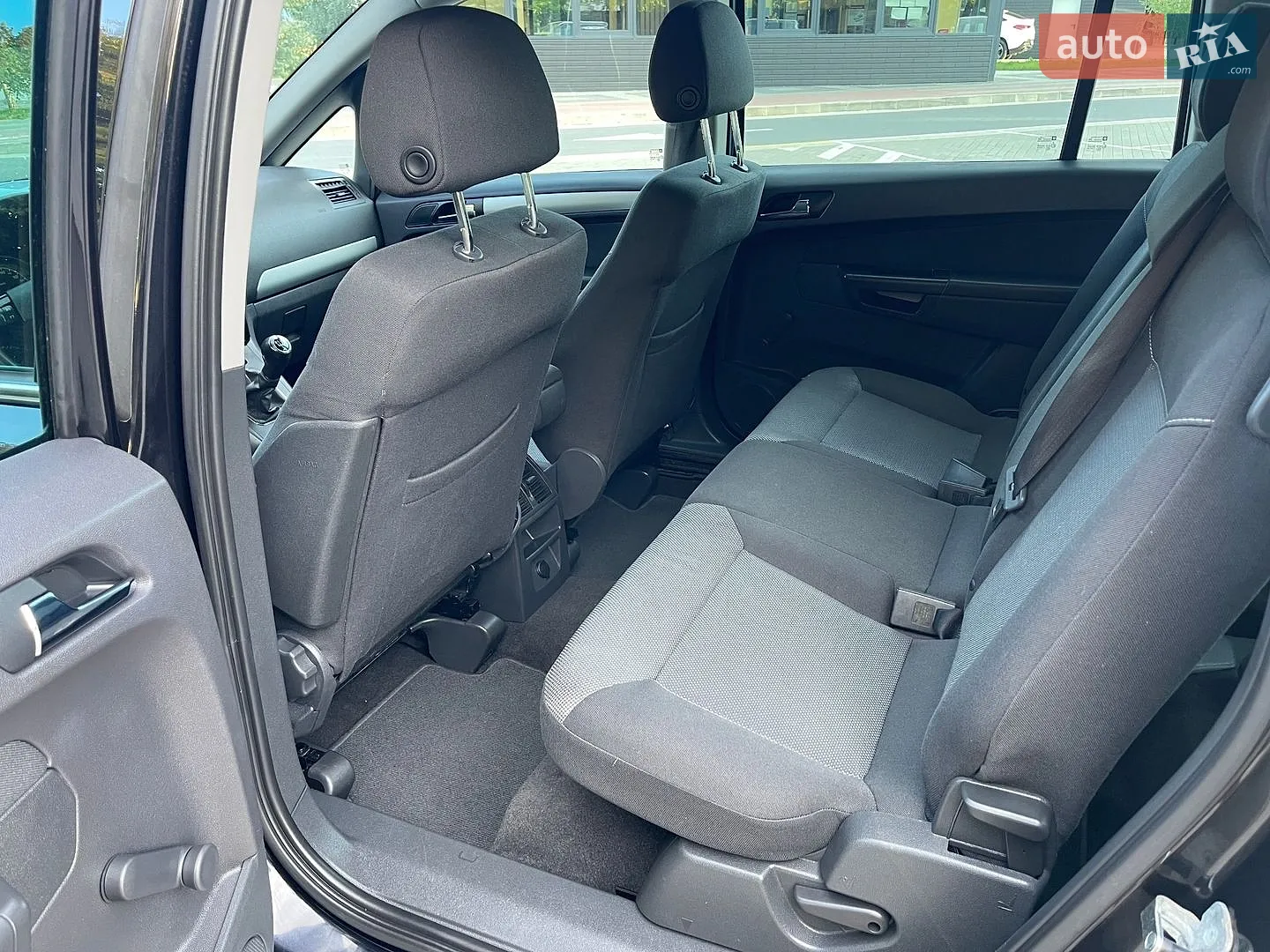 2011 Opel Zafira - мініатюра 22