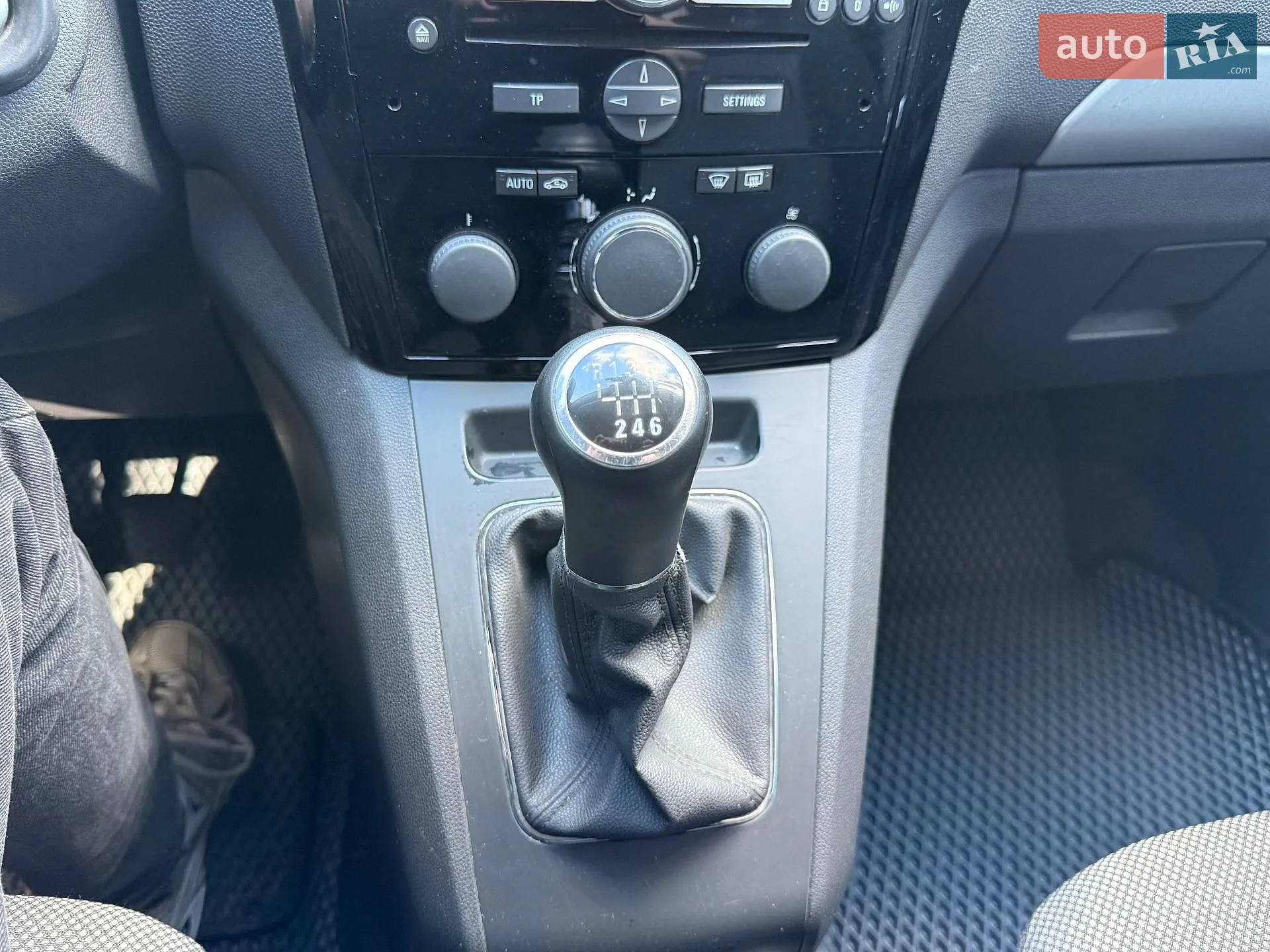 2011 Opel Zafira - мініатюра 16