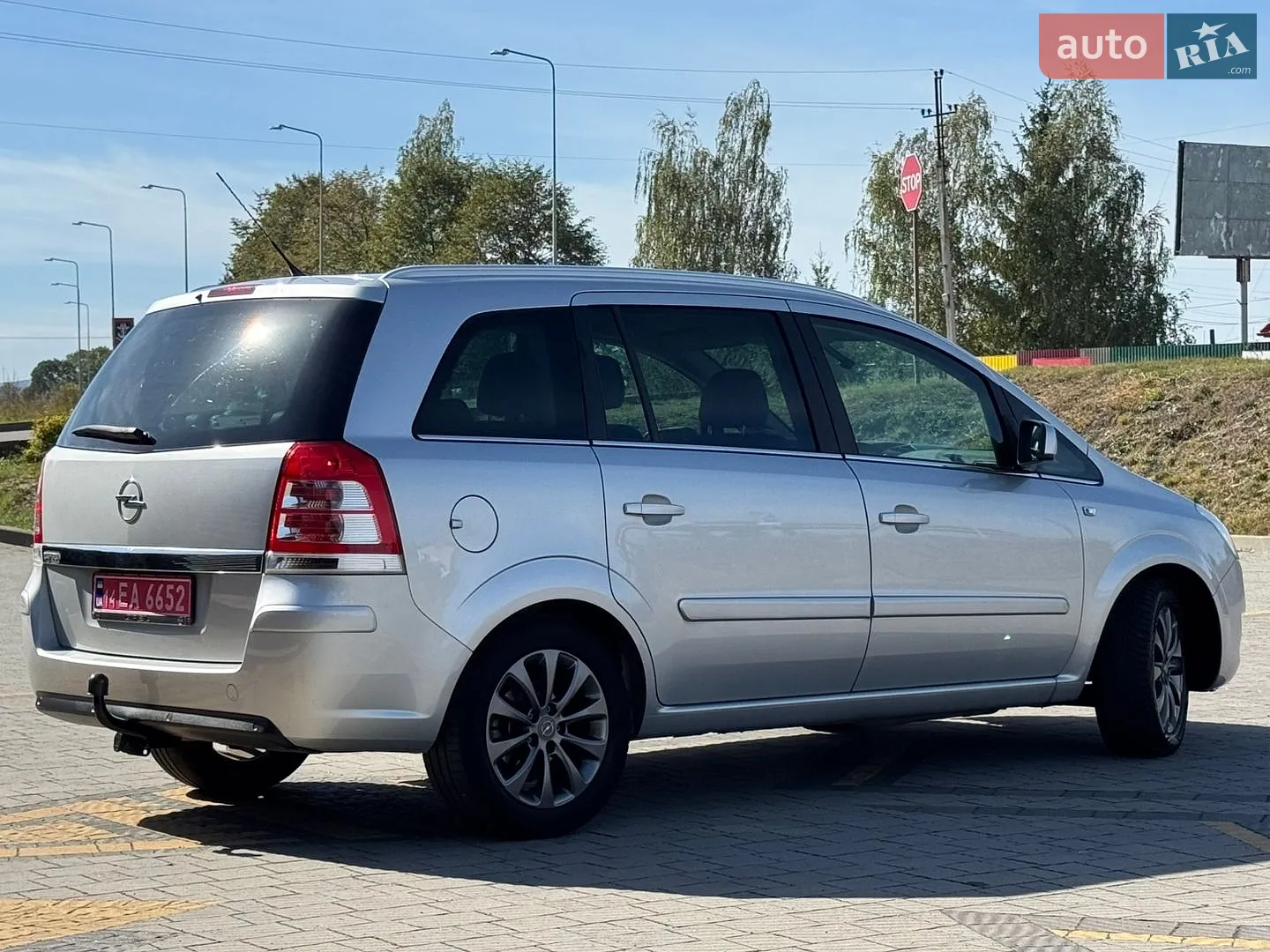 2011 Opel Zafira - мініатюра 12