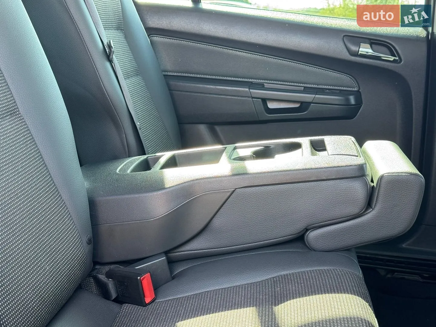 2011 Opel Zafira - мініатюра 69