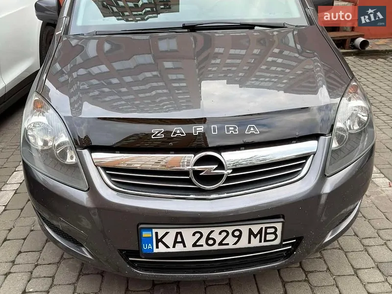 Opel Zafira 2012