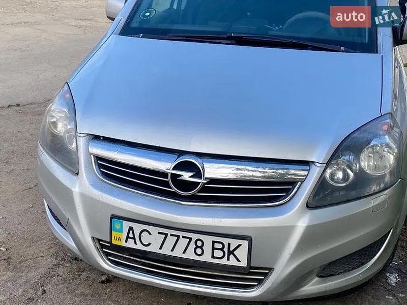 Opel Zafira