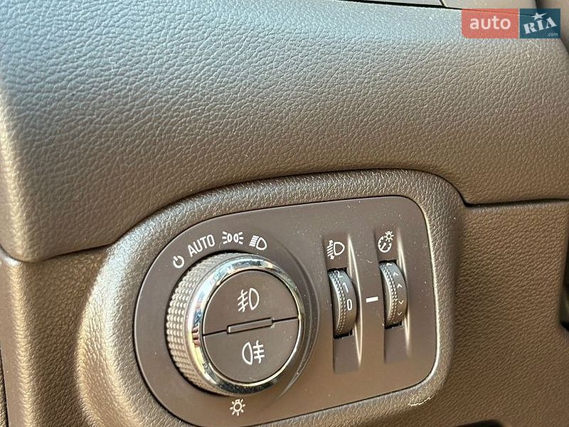Мінівен Opel Zafira 2012 в Мукачевому