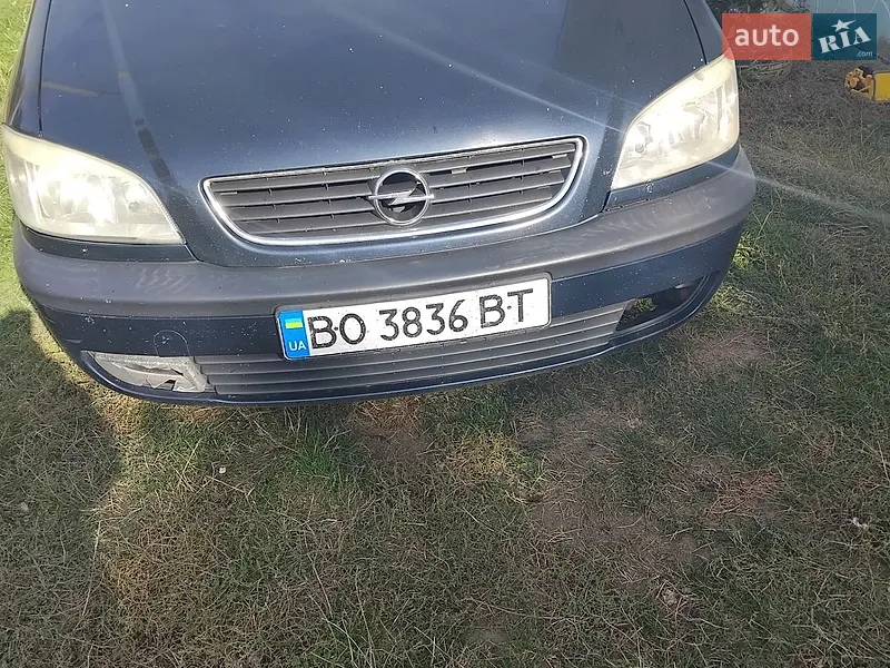 Opel Zafira 2002