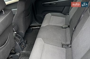 Минивэн Opel Zafira 2008 в Первомайске