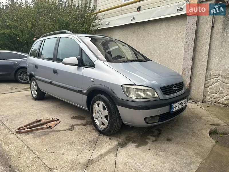 Opel Zafira