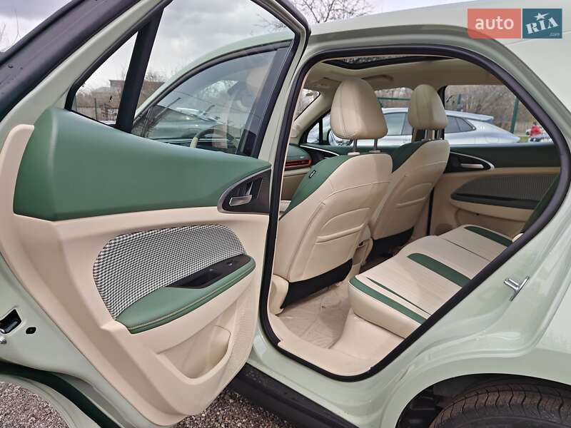 Хэтчбек ORA Good Cat 2024 в Киеве фото 47 Хэтчбек ORA Good Cat 2024 в Киеве