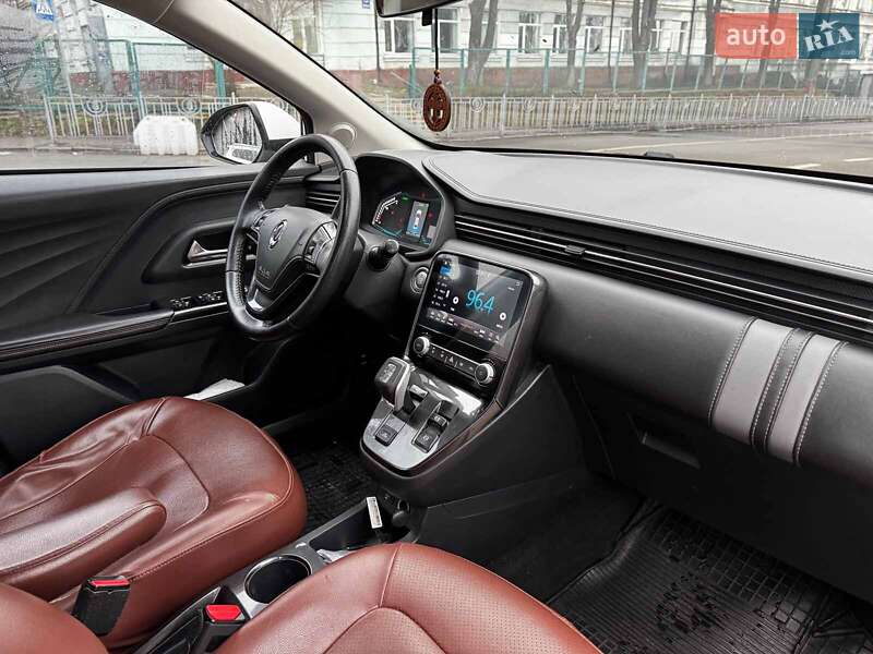 Внедорожник / Кроссовер ORA IQ 2019 в Киеве