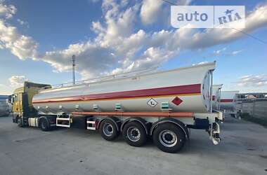Цистерна напівпричіп Orum Fuel Tanker Semi Trailer 2013 в Києві
