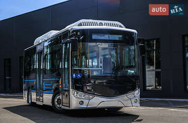 Міський автобус Ostcar 8 2025 в Києві