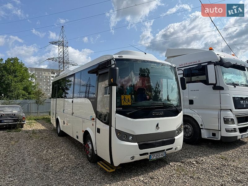 Приміський автобус Otokar Navigo 2013 в Львові