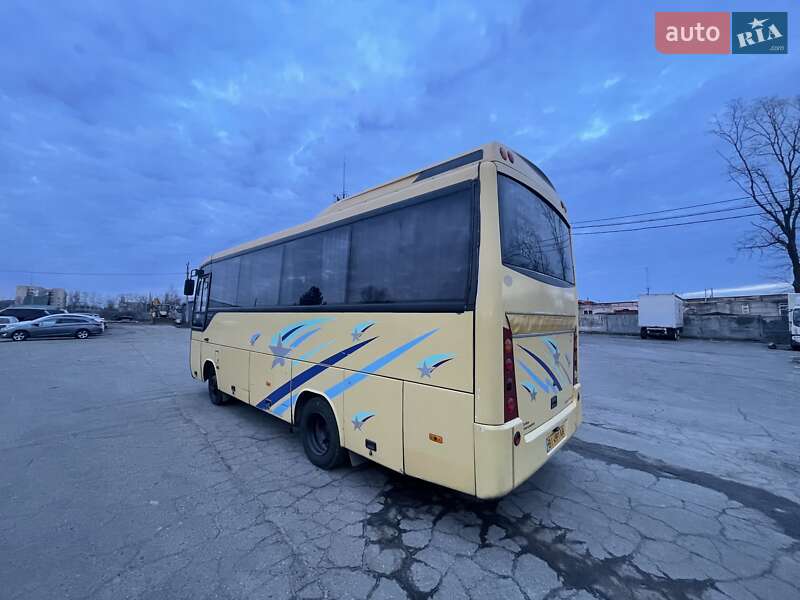Приміський автобус Otokar Sultan 2004 в Полтаві