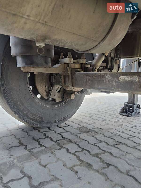 Цистерна полуприцеп Ova 380B-3A 2008 в Львове