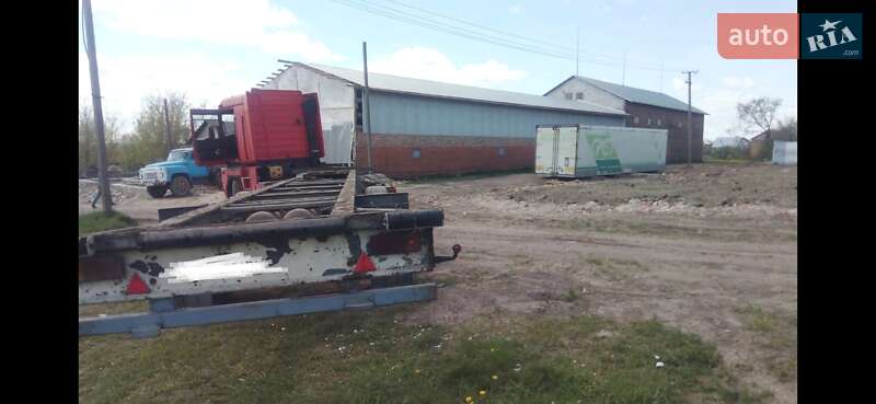 Шасси полуприцеп Pacton 3139 1990 в Луцке