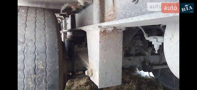 Шасси полуприцеп Pacton 3139 1990 в Луцке