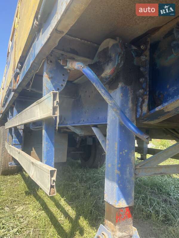 Бортовий напівпричіп Pacton SLX 1991 в Рівному