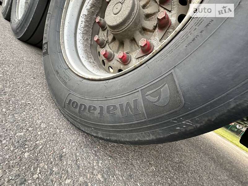 Контейнеровоз напівпричіп Pacton TXC 2008 в Вінниці