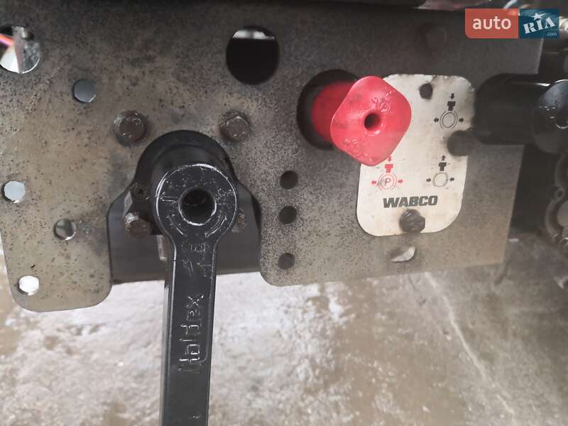 Контейнеровоз полуприцеп Pacton TXC 2008 в Каменском