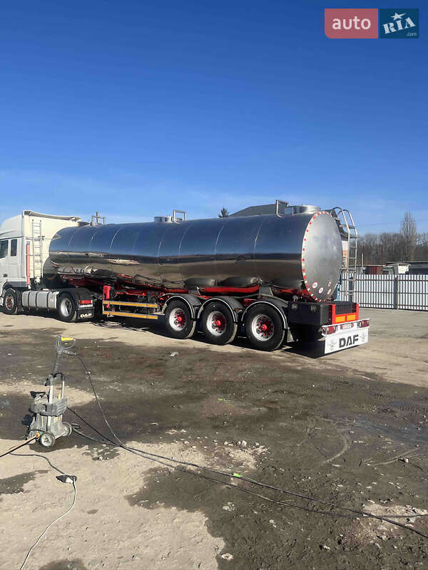 Цистерна полуприцеп Pacton TXL 1994 в Городке