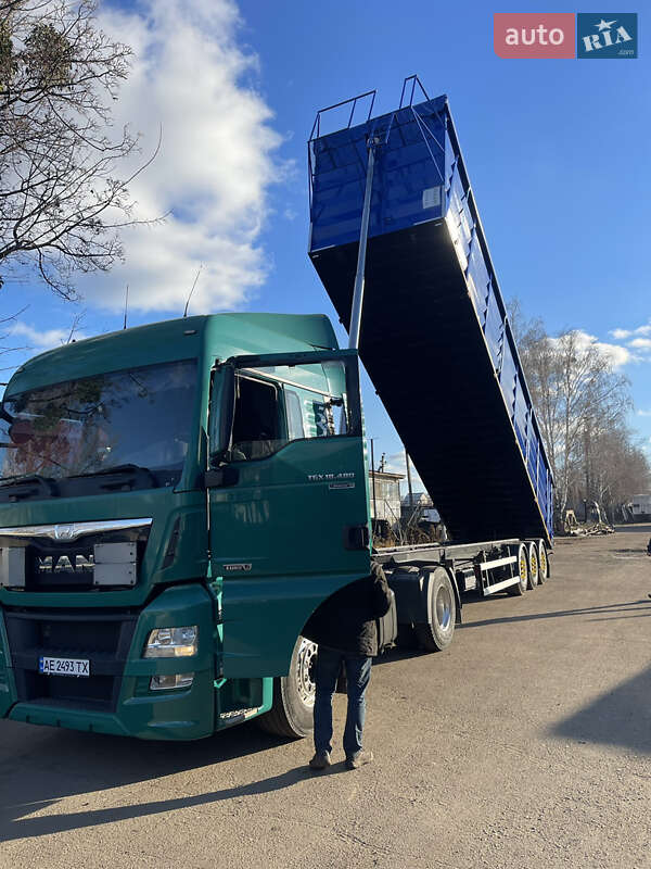 Самоскид напівпричіп Panav NV 35 2005 в Дніпрі