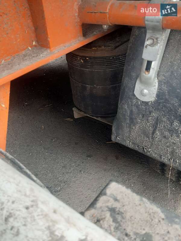 Самосвал полуприцеп Panav SAF 2004 в Виннице