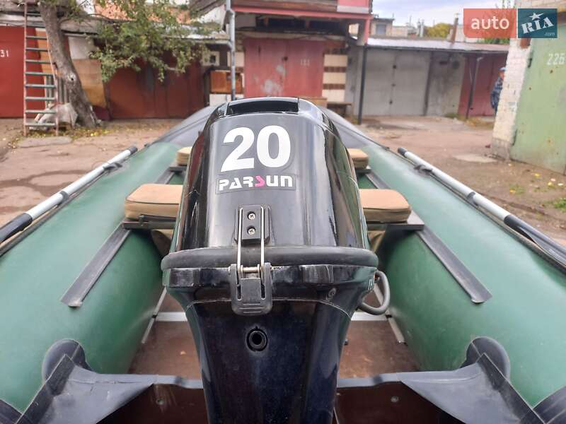 Човен Parsun 20 2020 в Чернігові