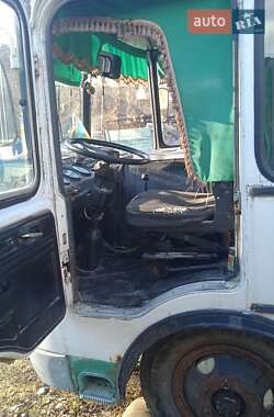 Приміський автобус ПАЗ 32051 2002 в Верховині