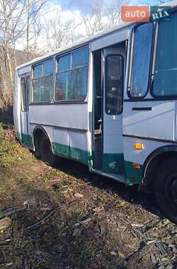 Приміський автобус ПАЗ 32051 2002 в Верховині