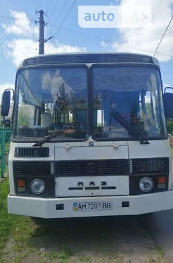 Пригородный автобус ПАЗ 32051 2004 в Коростене