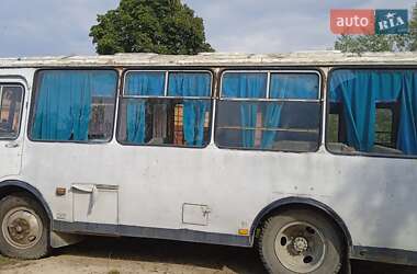 Пригородный автобус ПАЗ 32051 2004 в 