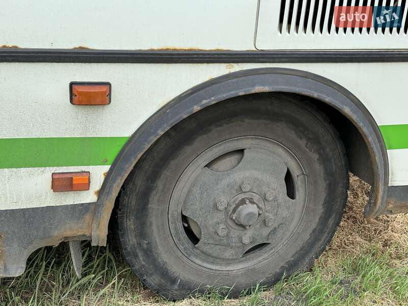 Пригородный автобус ПАЗ 32051 2006 в Кривом Роге