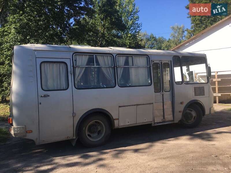 Городской автобус ПАЗ 32053 2008 в Луцке